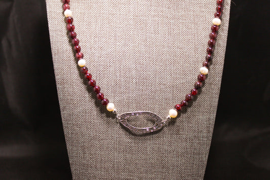 Garnet and Pearl Necklace