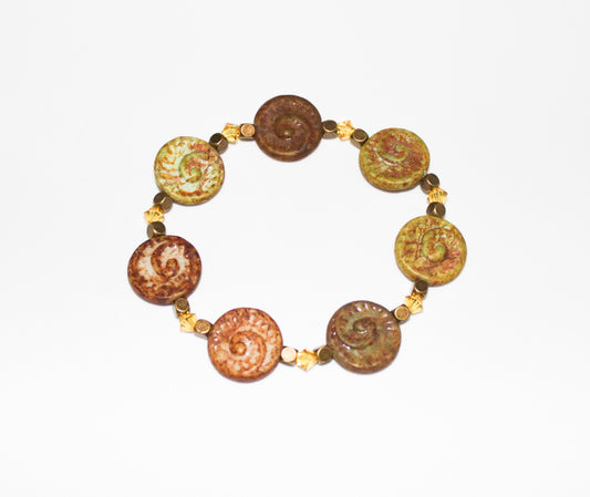 Czech Glass Shell Design Bracelet