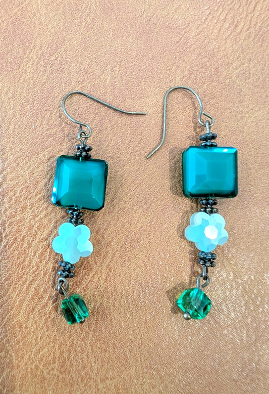 Emerald Green Glass Earrings